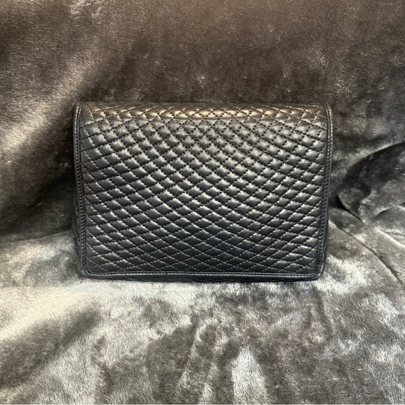 Elegant Bally Black Quilted Chain Bag - Picture 2 of 12